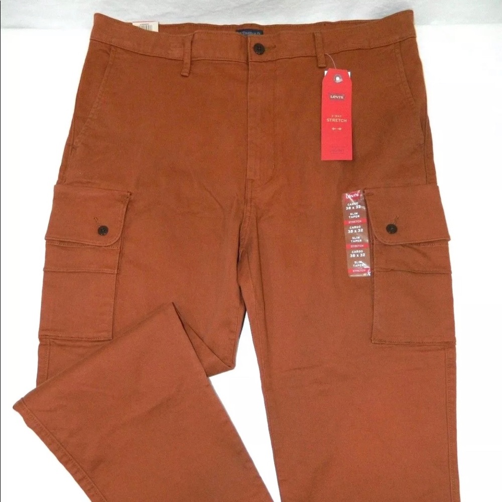 Levis NWT MENS cargo pants 38x32